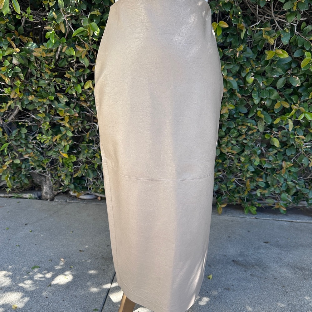 Brochu Walker Taupe Vegan Leather Pencil Skirt Size S - Picture 3 of 10